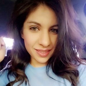 Meet your Posher, Lenore